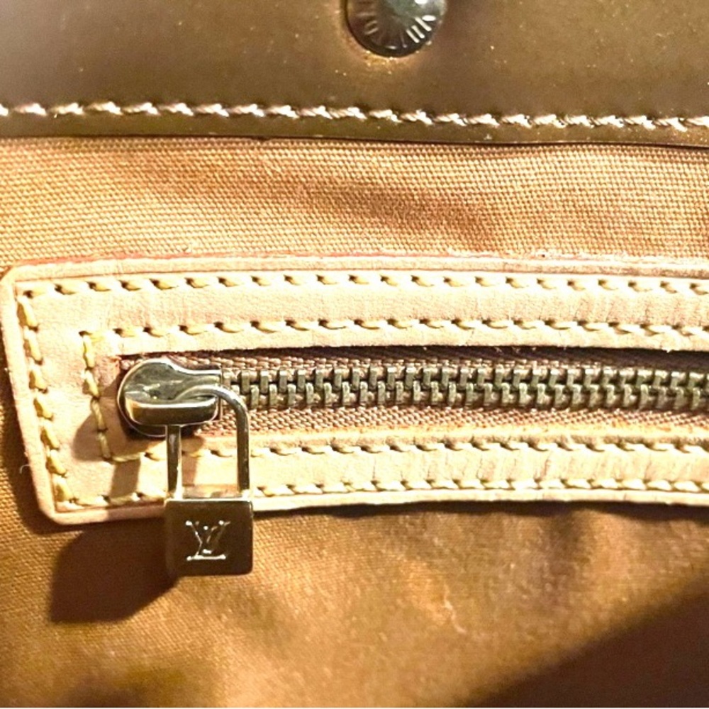 Louis Vuitton Tote Bag Authentic - Picture 8 of 11